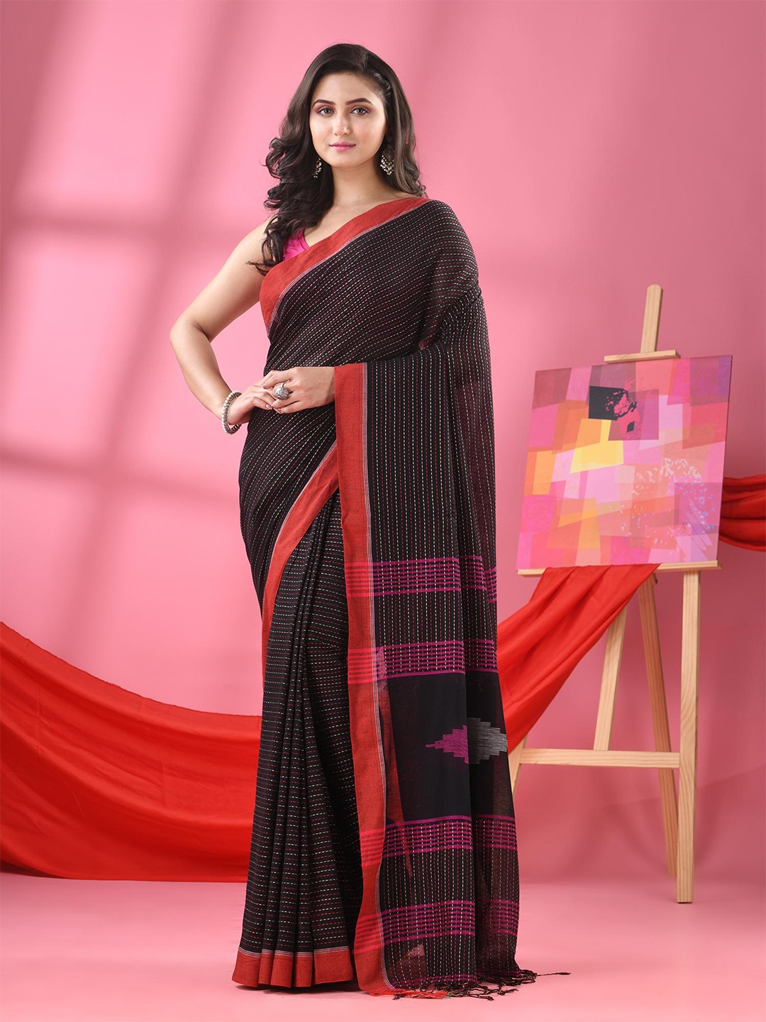 

Angoshobha Geometric Woven Design Pure Cotton Saree, Black