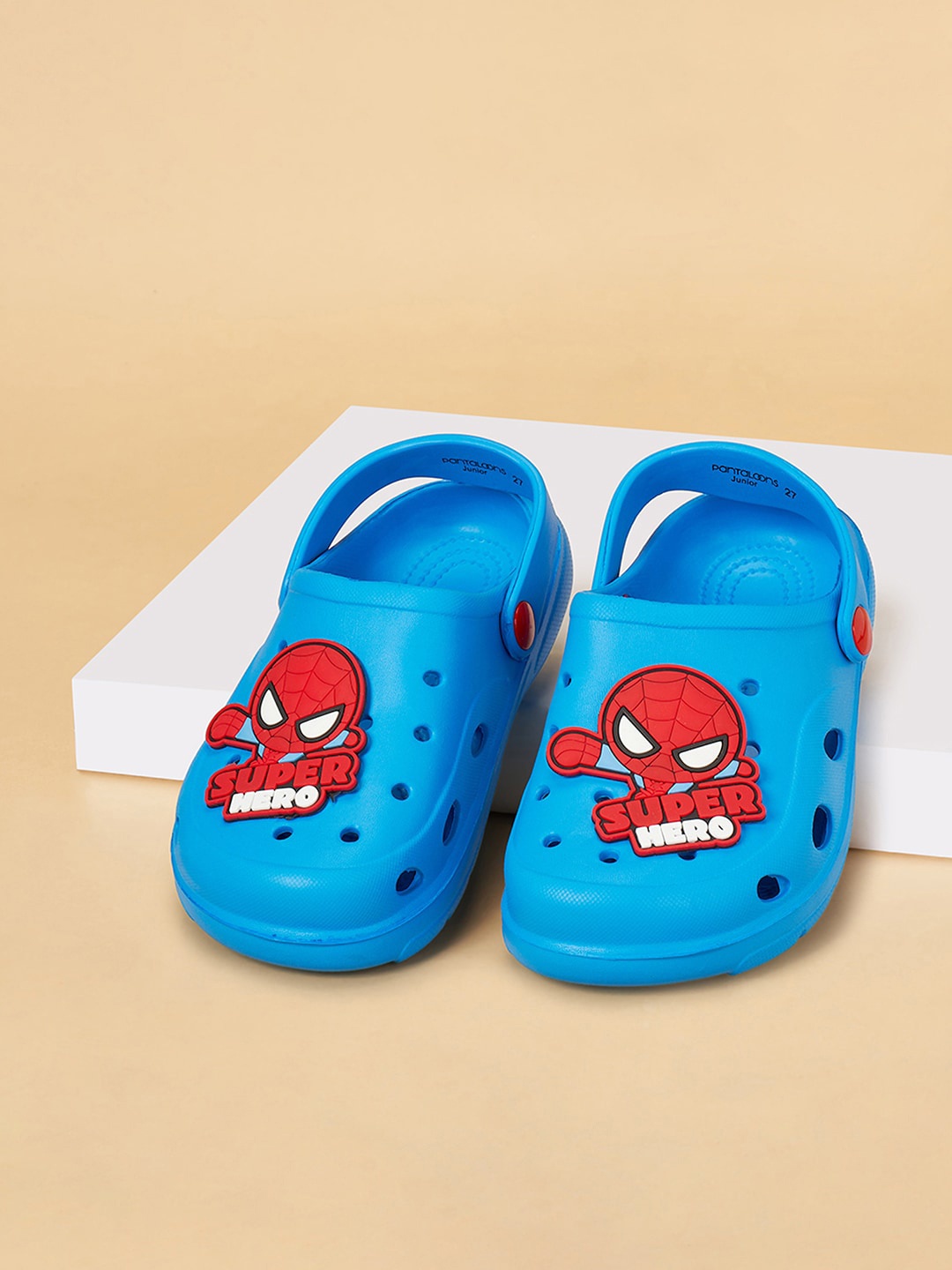 

Pantaloons Junior Boys Self Design Spider-Man Applique Detail Clogs, Blue