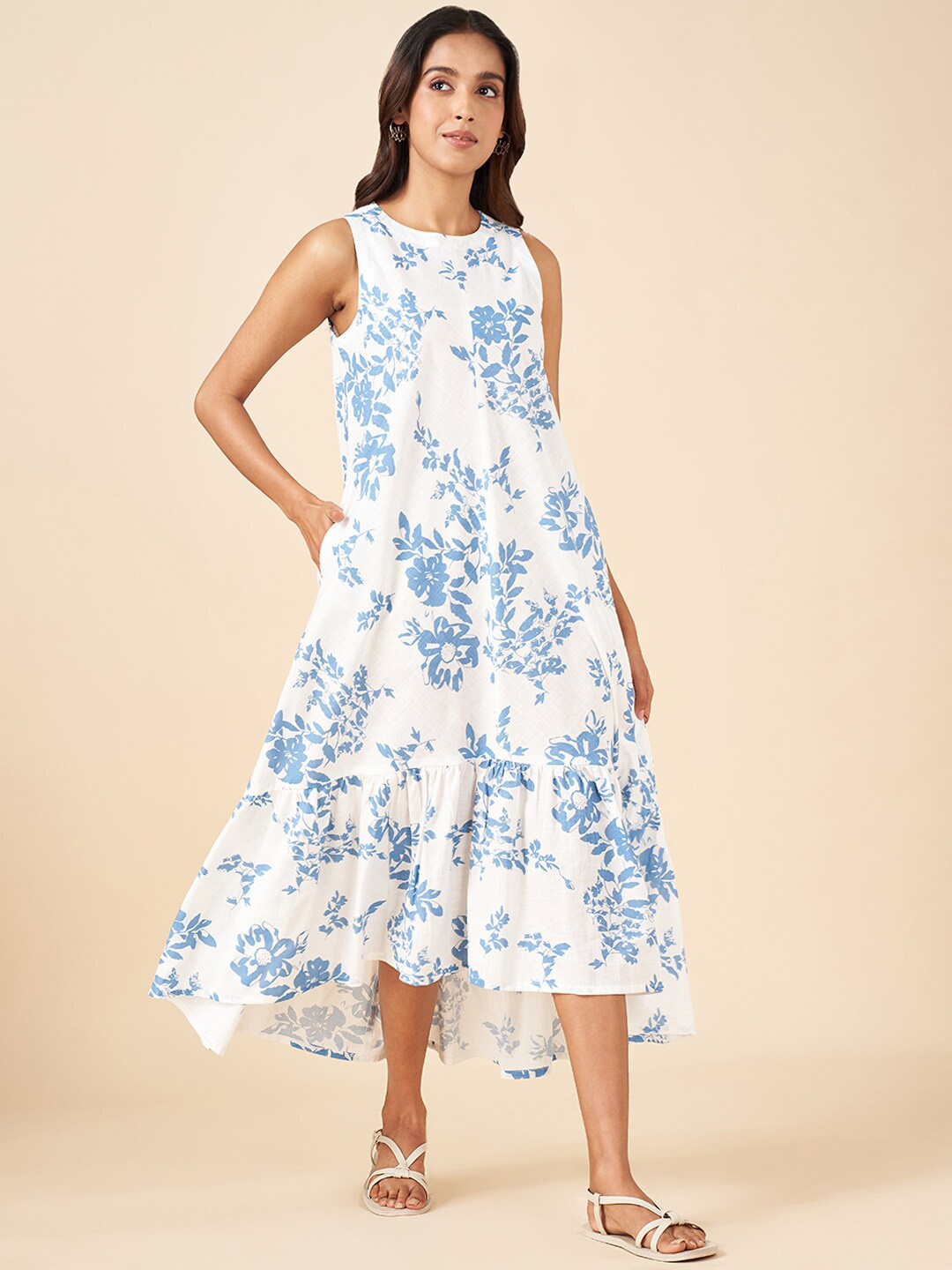 

AKKRITI BY PANTALOONS Floral Printed A-Line Midi Dress, Off white
