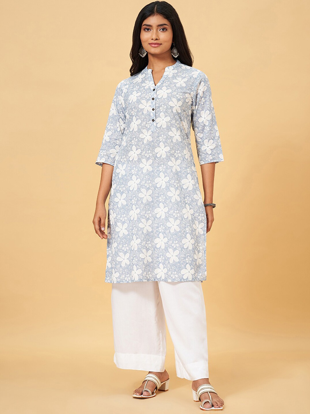

RANGMANCH BY PANTALOONS Floral Printed Cotton Empire Sequinned A-Line Kurta, Blue