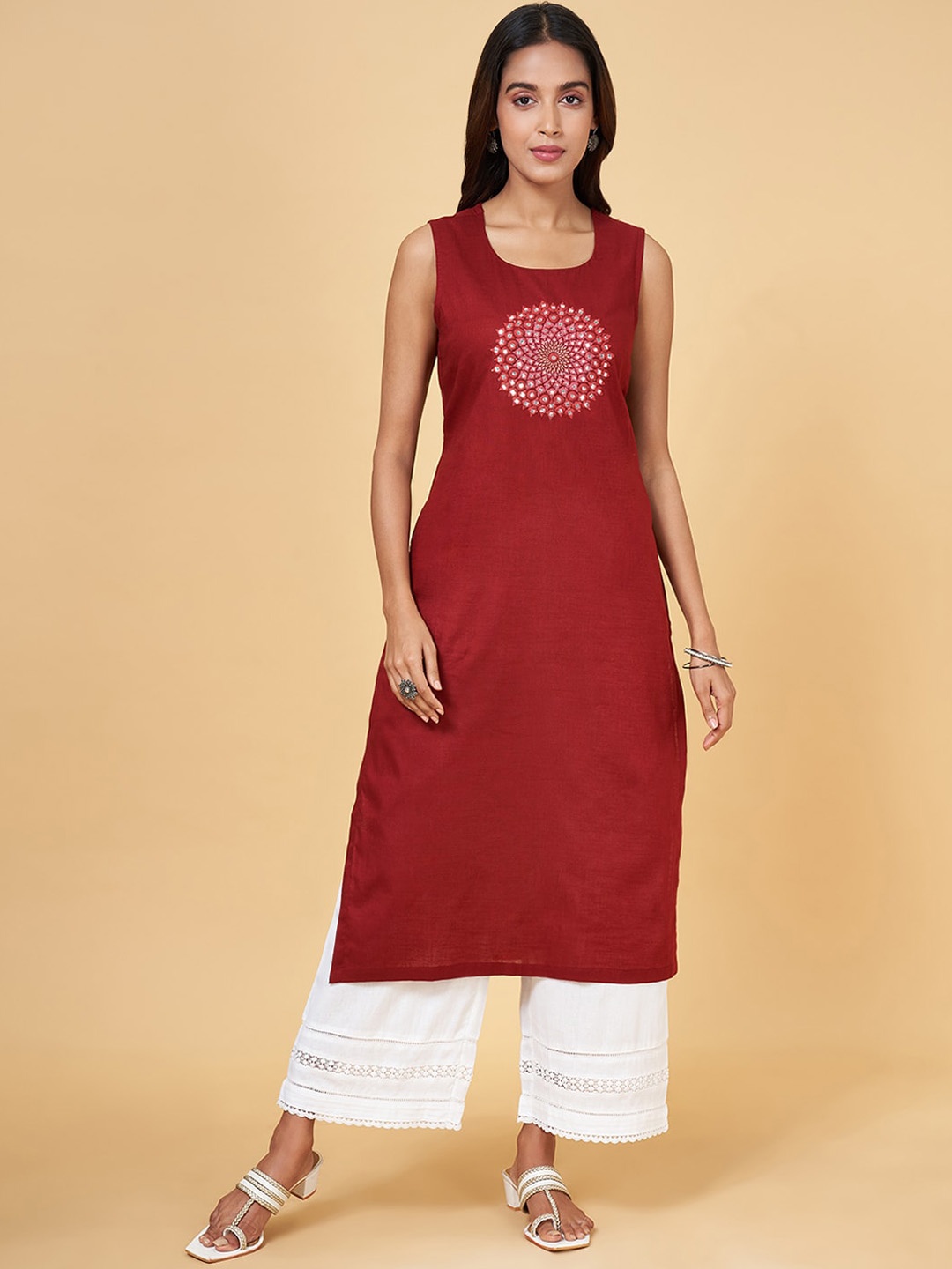 

RANGMANCH BY PANTALOONS Round Neck Yoke Design Cotton Kurta, Red
