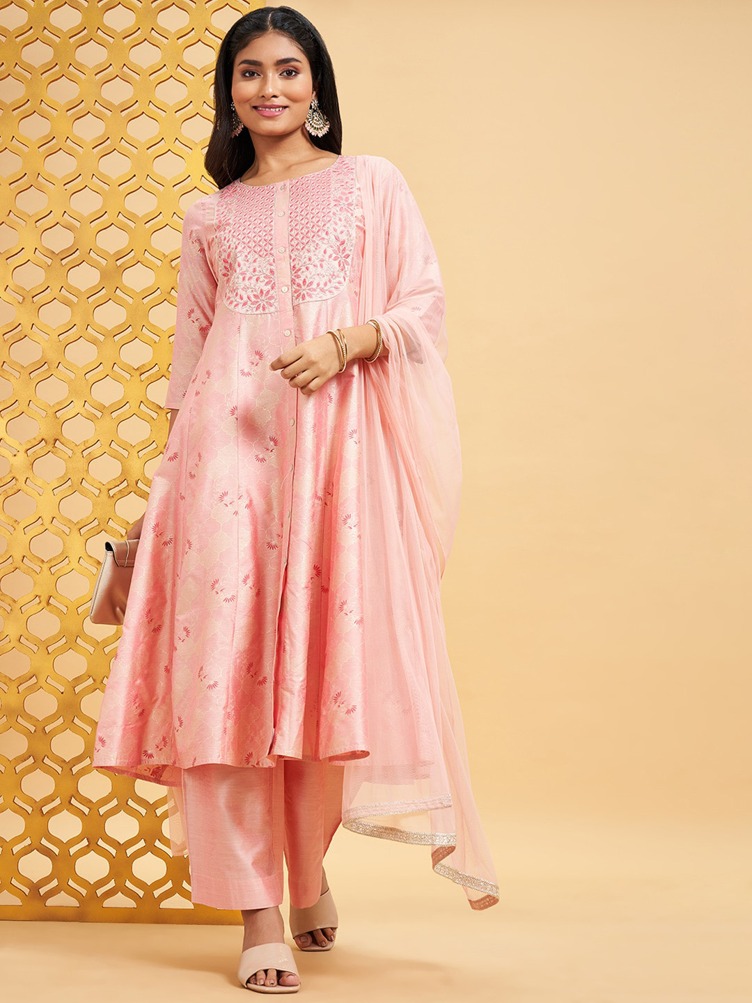 

RANGMANCH BY PANTALOONS Floral Printed Round Neck Three-Quarter Sleeves Kurta Set, Peach