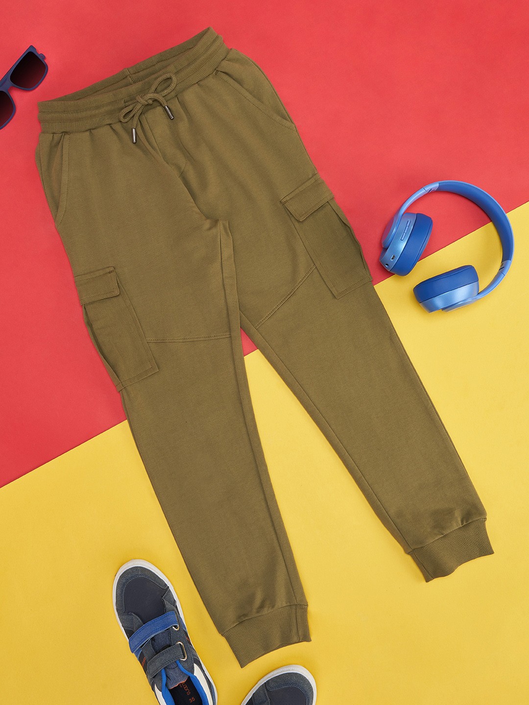 

YU by Pantaloons Boys Mid Rise Cotton Joggers, Olive