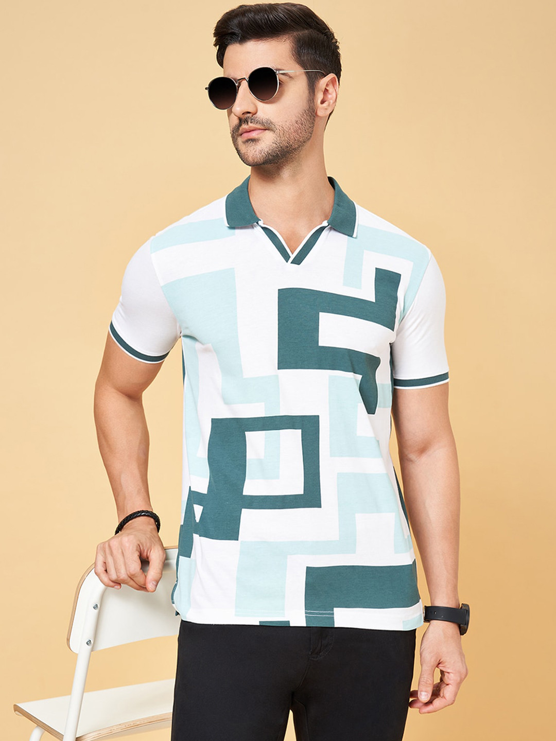 

BYFORD by Pantaloons Geometric Printed Polo Collar Slim Fit Casual T-shirt, Blue