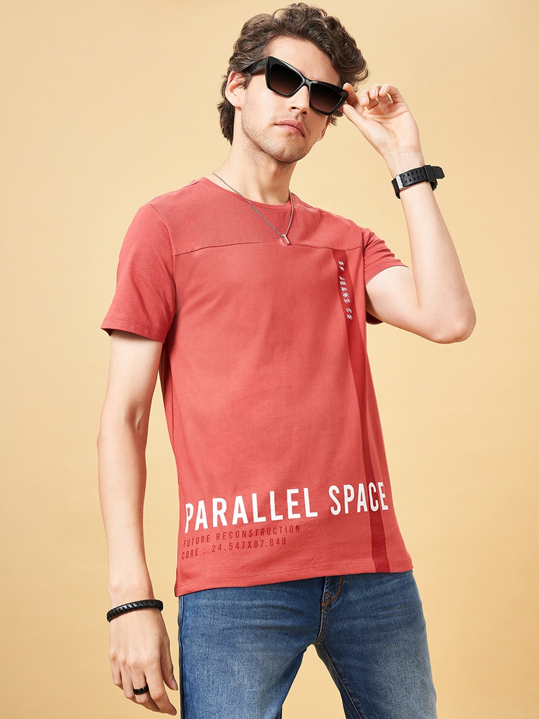 

SF JEANS by Pantaloons Typography Printed Slim Fit Pure Cotton T-shirt, Rust