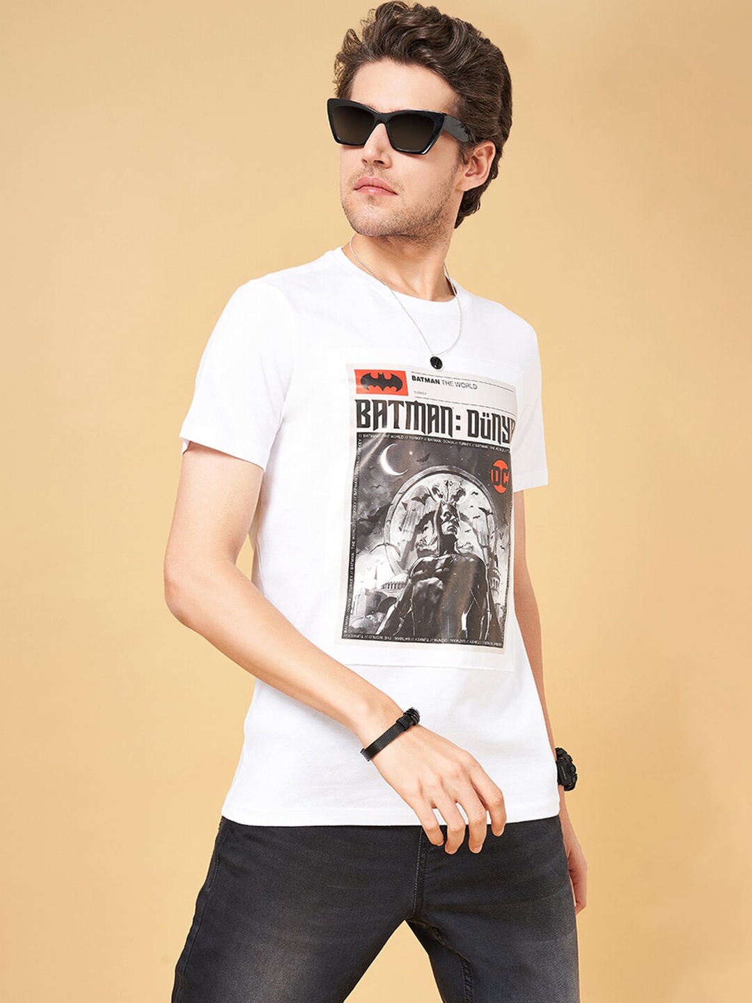

SF JEANS by Pantaloons Batman Printed Pure Cotton T-shirt, Off white