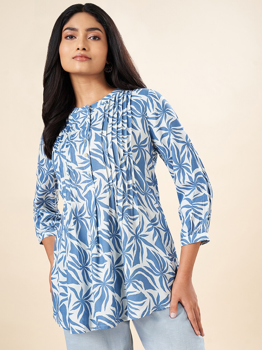 

AKKRITI BY PANTALOONS Floral Printed Mandarin Collar Printed Tunic, Blue
