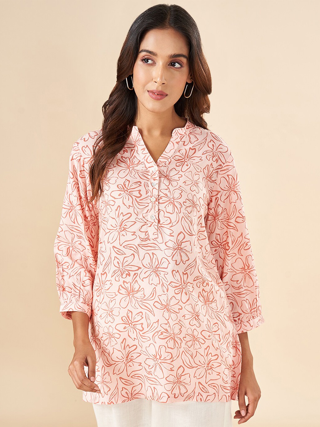 

AKKRITI BY PANTALOONS Mandarin Collar Printed Tunic, Pink