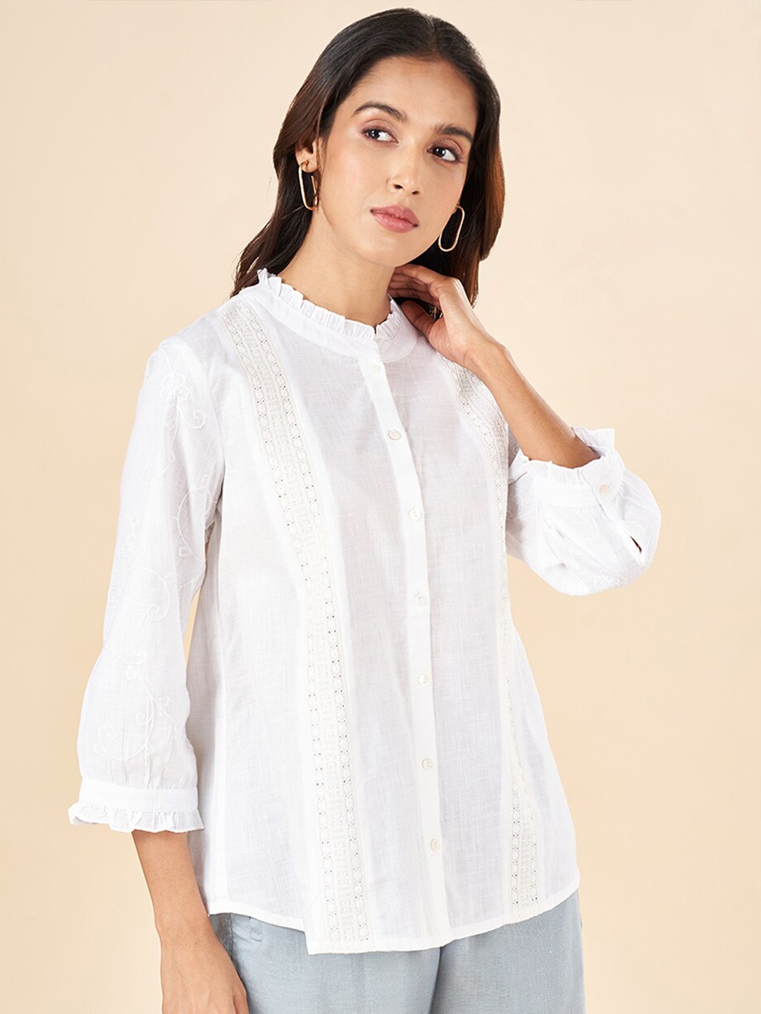 

AKKRITI BY PANTALOONS Ethnic Motifs Embroidered Mandarin Collar Pure Cotton Tunic, Off white