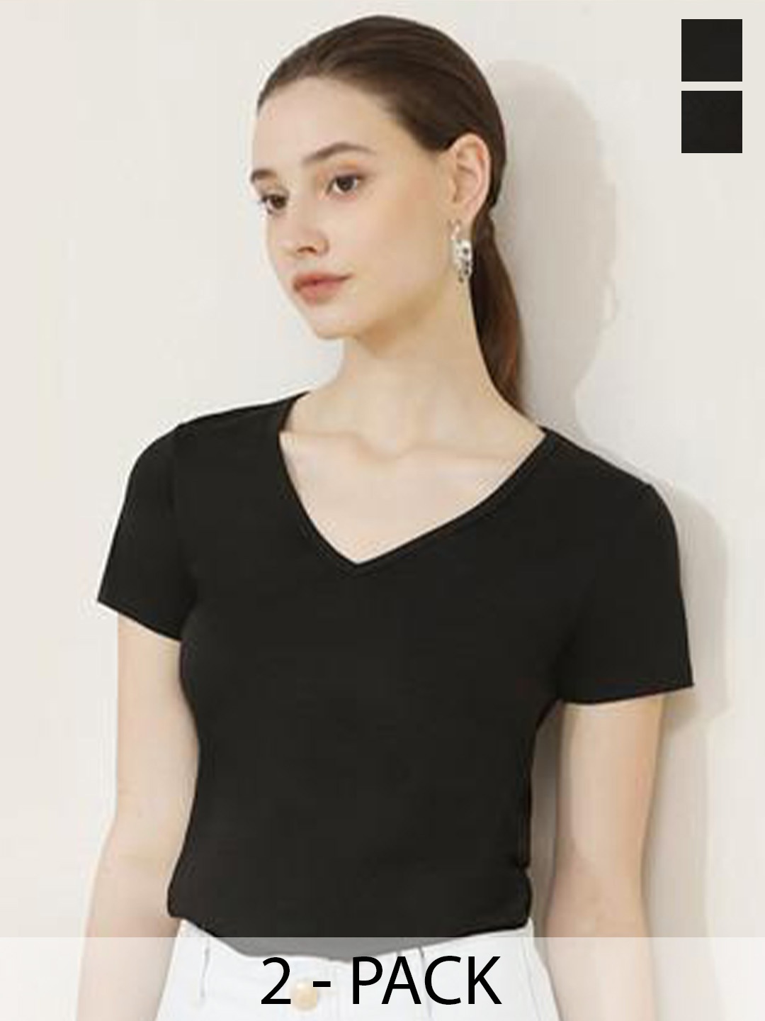 

COLOR CAPITAL Pack Of 2 V-Neck Short Sleeves T-shirts, Black