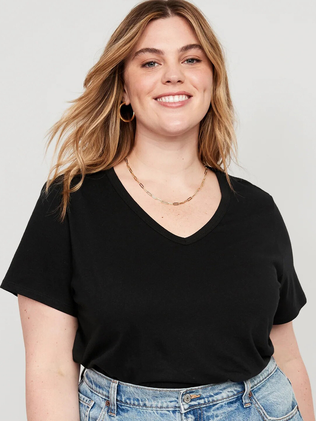 

COLOR CAPITAL Pack of 2 V-Neck Short Sleeves Top, Black
