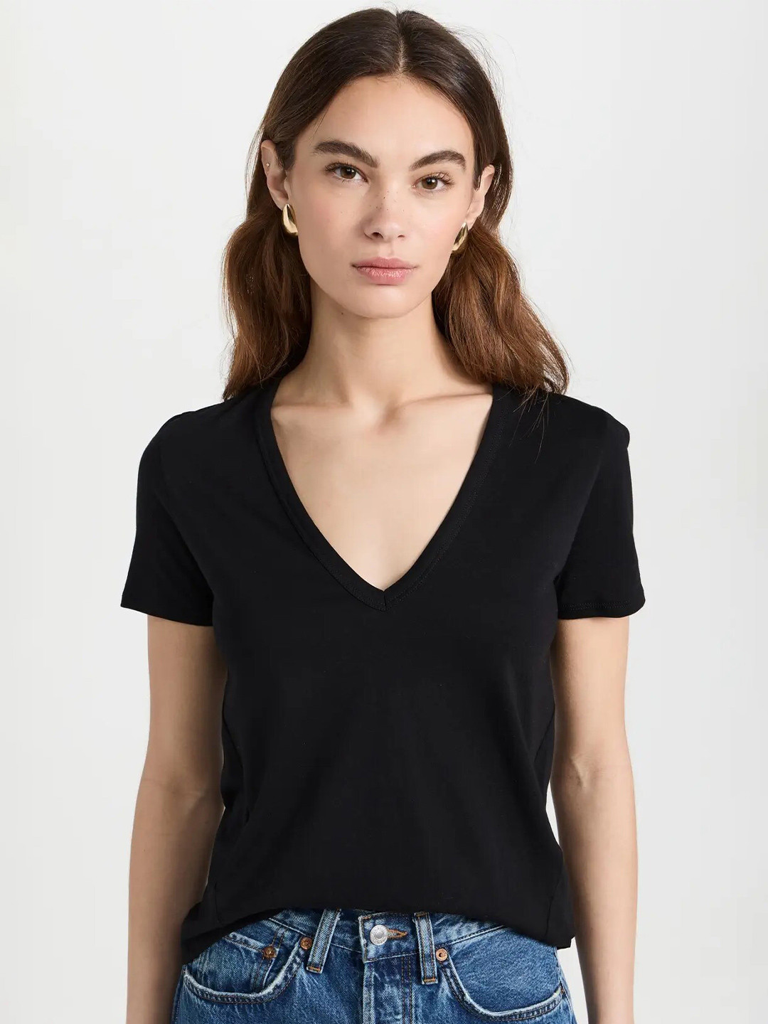 

COLOR CAPITAL V-Neck Short Sleeves Top, Black