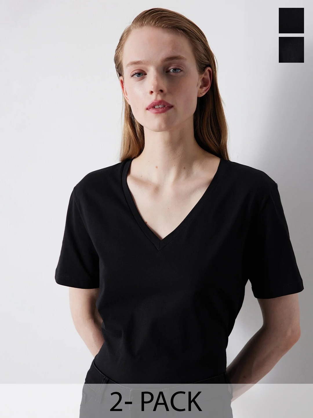 

COLOR CAPITAL Pack Of 2 V-Neck Short Sleeves T-shirts, Black