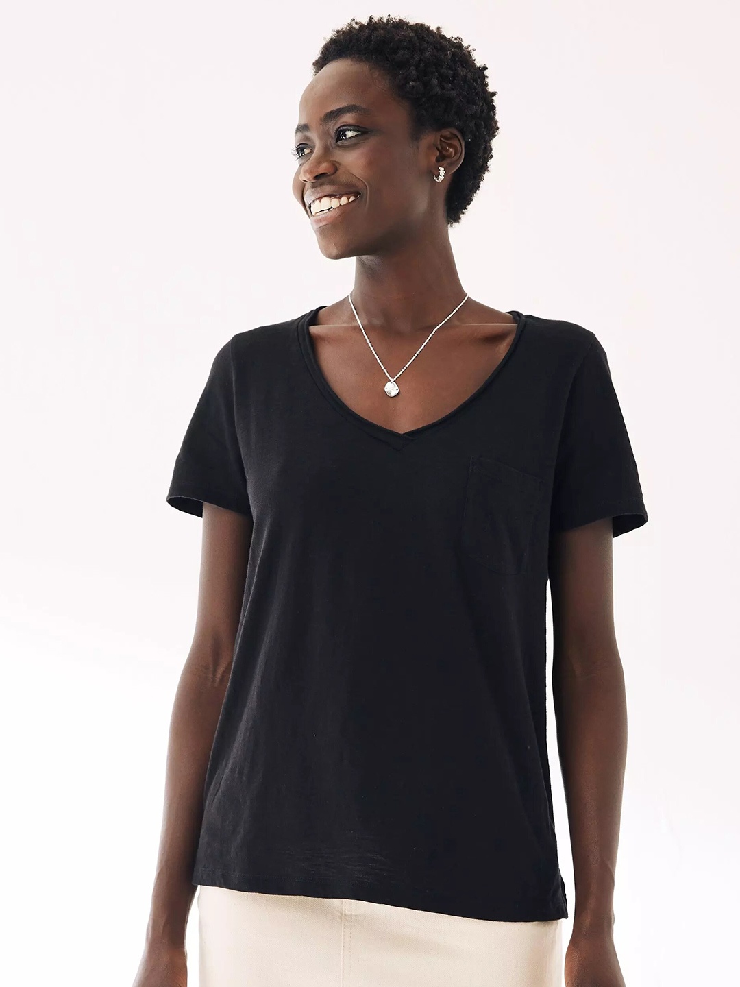 COLOR CAPITAL V Neck Short Sleeves Relaxed Fit Top, Black