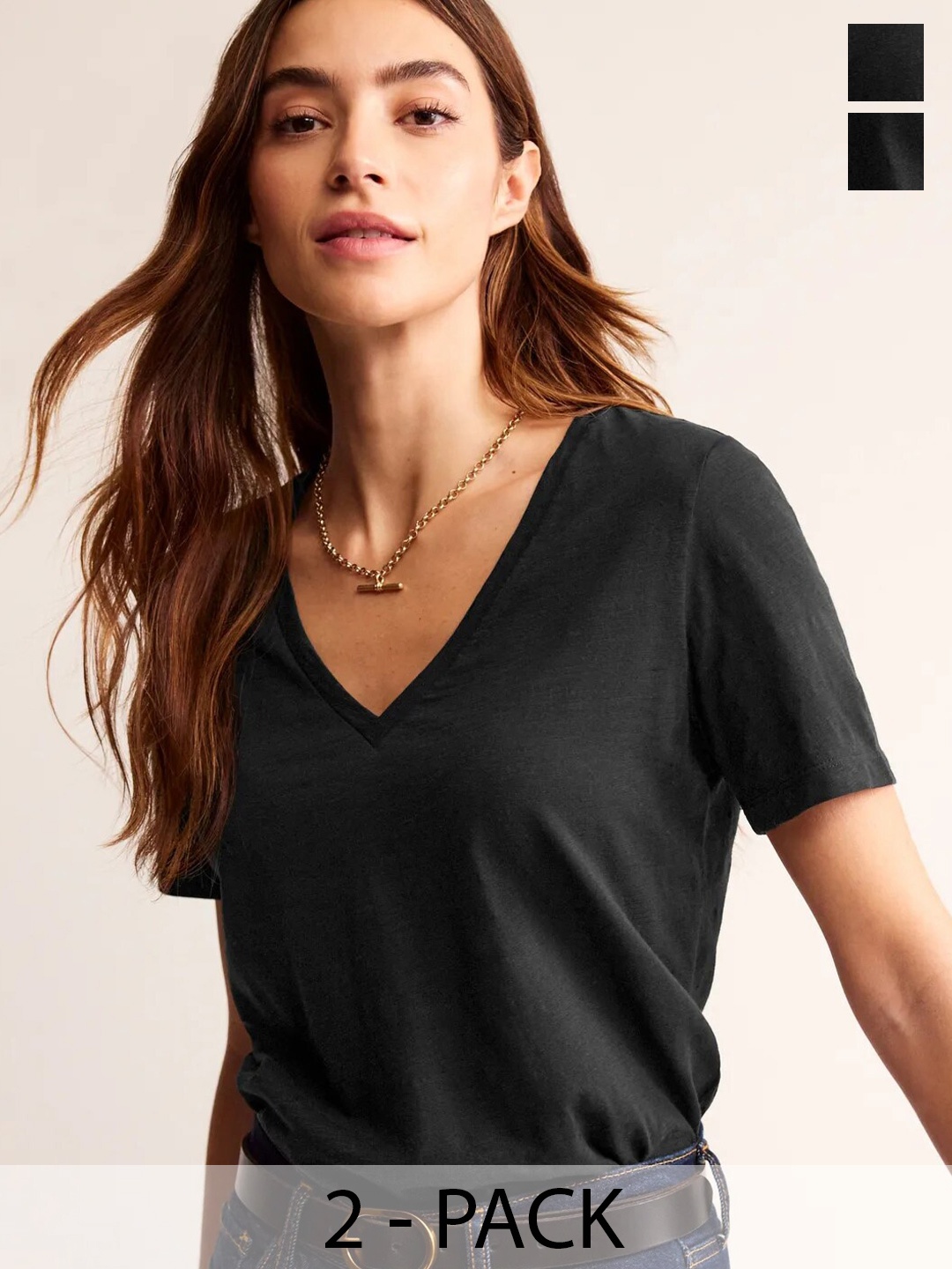 

COLOR CAPITAL Pack of 2 V-Neck Short Sleeved Tops, Black