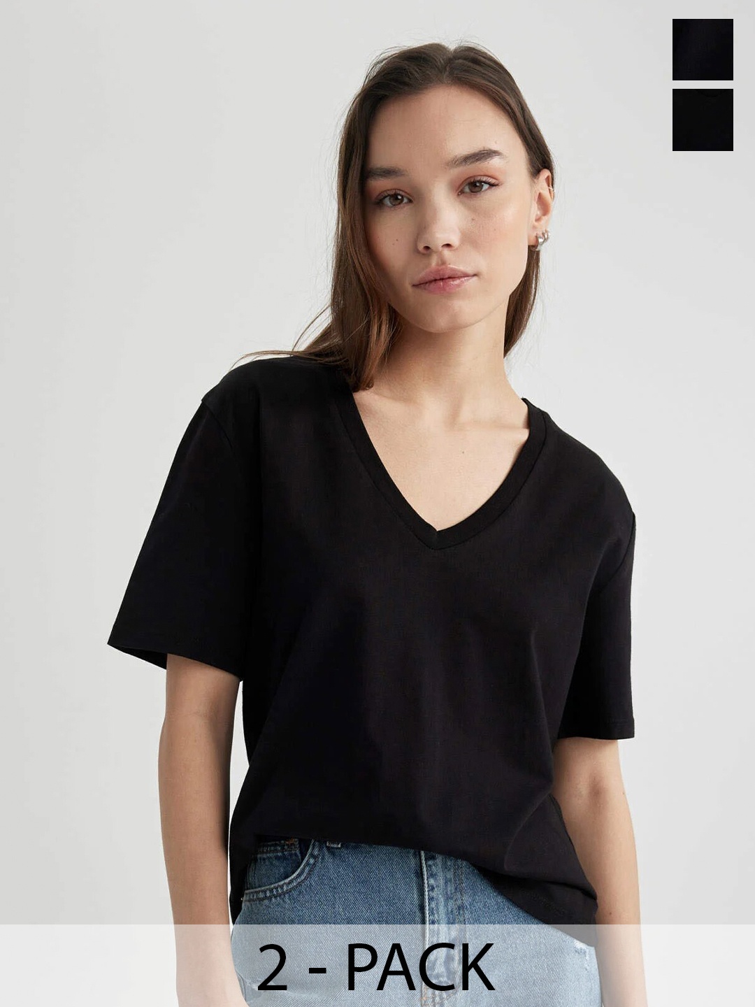 COLOR CAPITAL Pack Of 2 V-Neck Short Sleeves T-shirts, Black