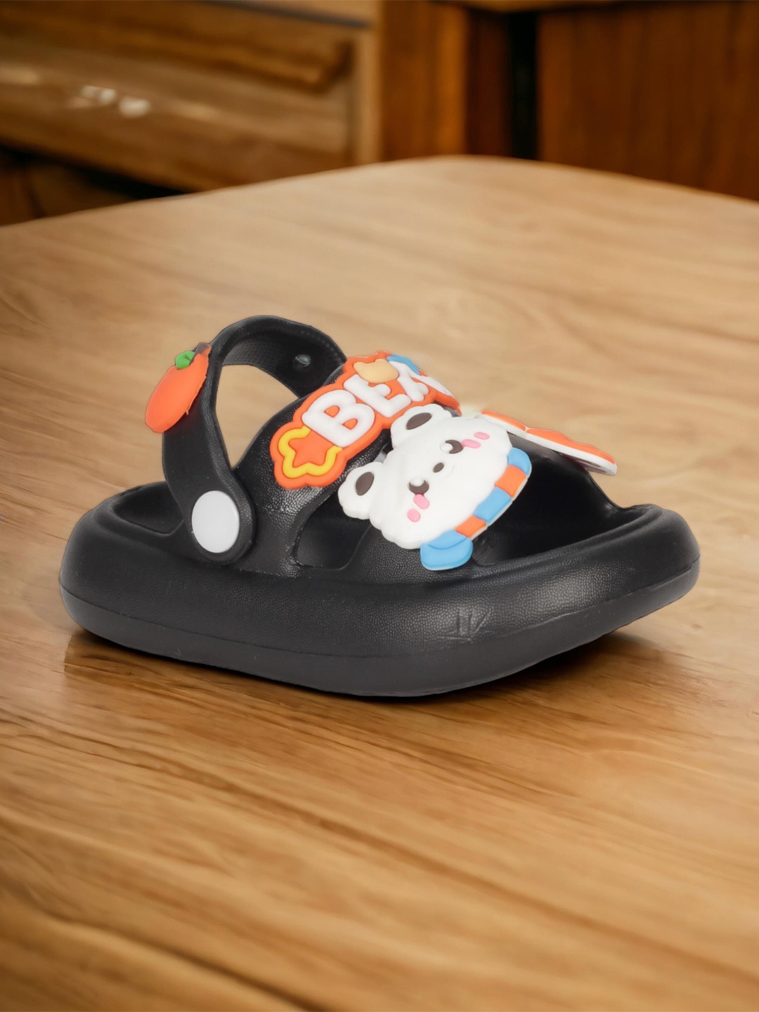 

Lil Lollipop Infants Self Design Anti-Slip Rubber Clogs, Black