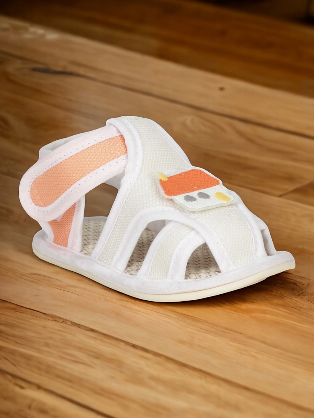 

Lil Lollipop Infants Self Design Cotton Booties, White