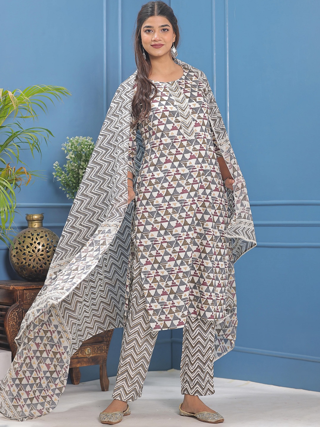 

KALINI Geometric Printed Regular Kurta With Trousers & Dupatta, Grey