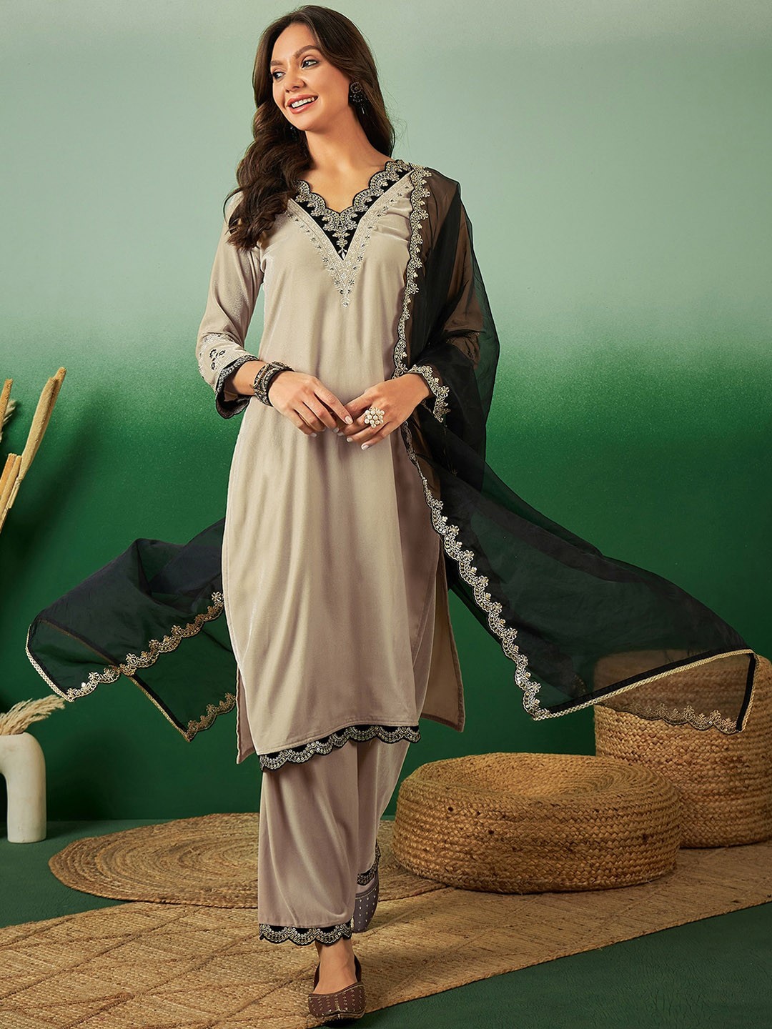 

Sangria Ethnic Motifs Embroidered Sequined Velvet Kurta & Palazzos With Dupatta, Beige