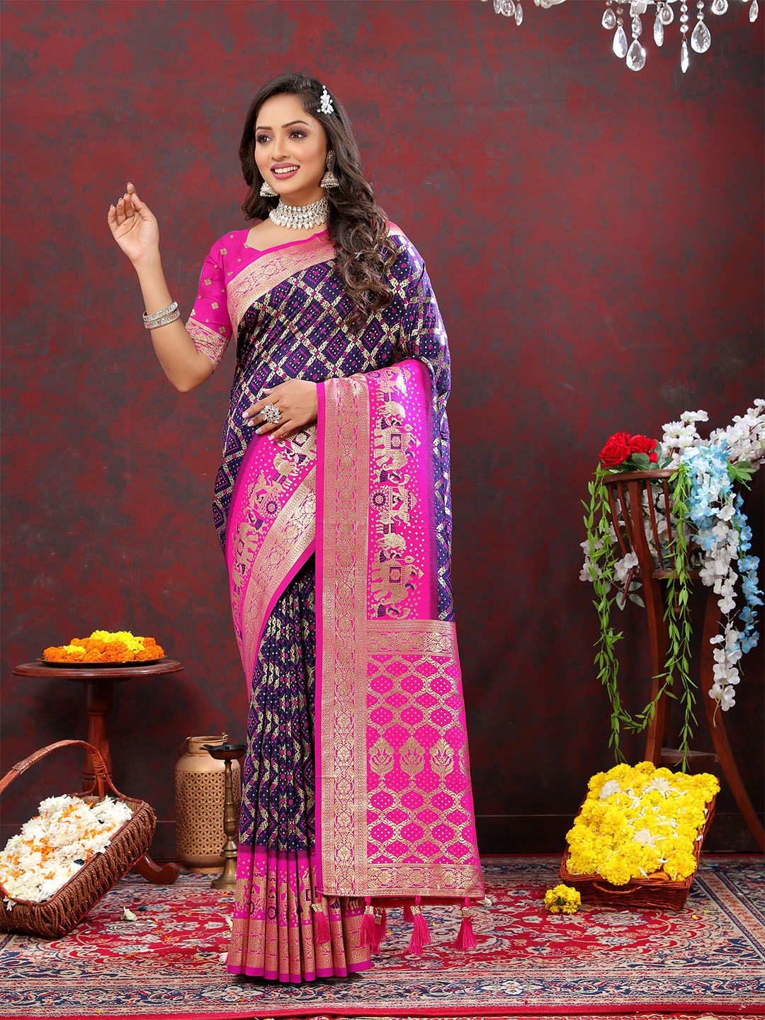 

YAVIRA SILK Woven Design Zari Patola Saree, Navy blue