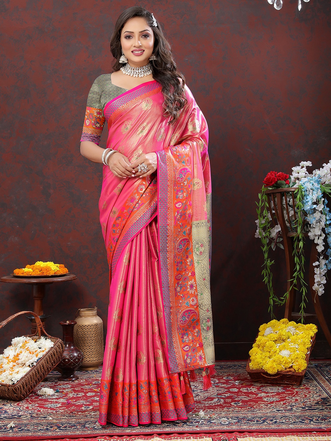 

YAVIRA SILK Woven Design Zari Art Silk Kanjeevaram Saree, Pink