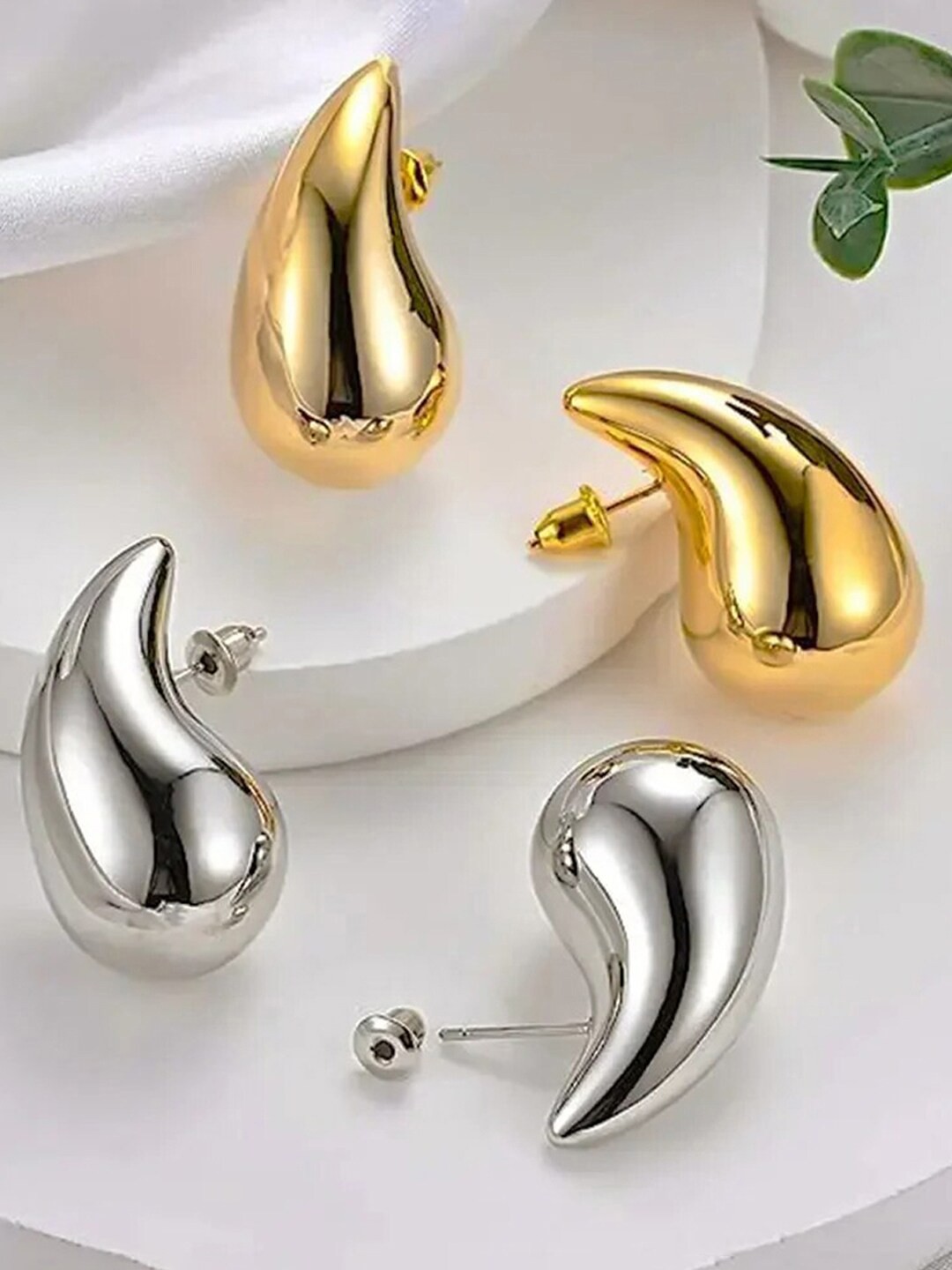 

Jewels Galaxy Set Of 2 Teardrop Shaped Drop Earrings, Gold