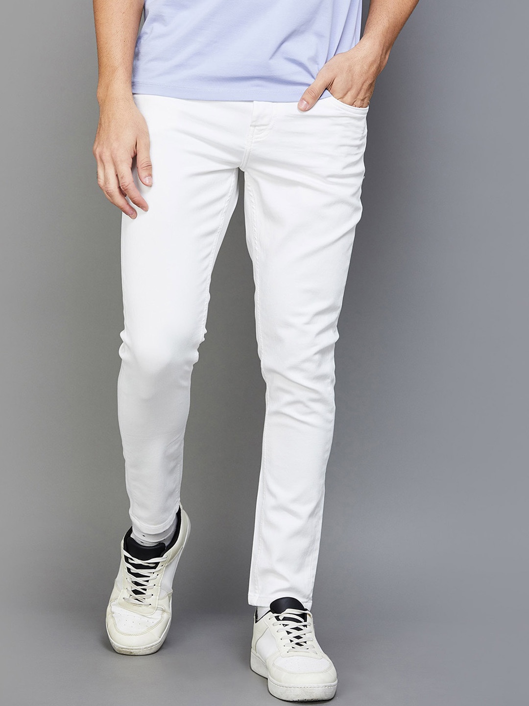 

Bossini Men Mid-Rise Clean Look Stretchable Jeans, White