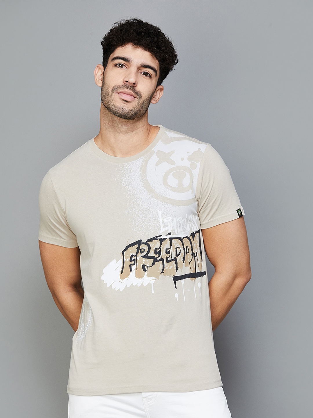 

Forca by Lifestyle Printed Round Short Sleeves Cotton T-shirt, Off white