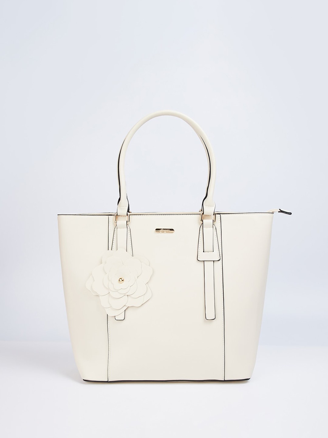 

Ginger by Lifestyle Structured Handheld Bag, White