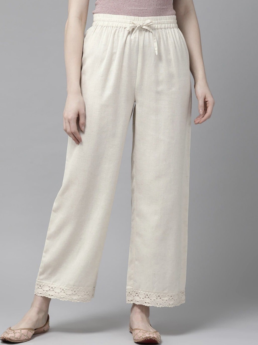 

KBZ Women Relaxed Trousers, Off white