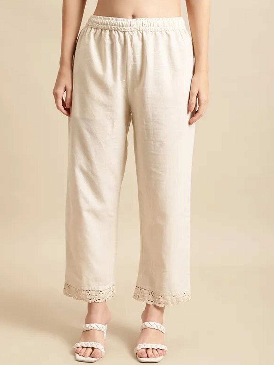 

KBZ Women Mid Rise Relaxed Trousers, Cream