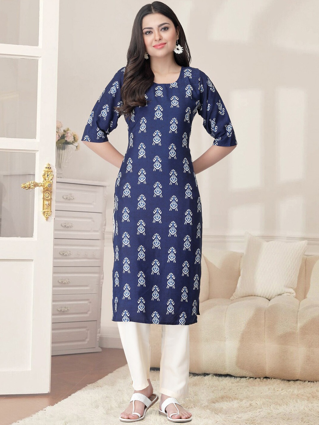 

7Threads Ethnic Motifs Printed Straight Kurta with Trousers, Navy blue