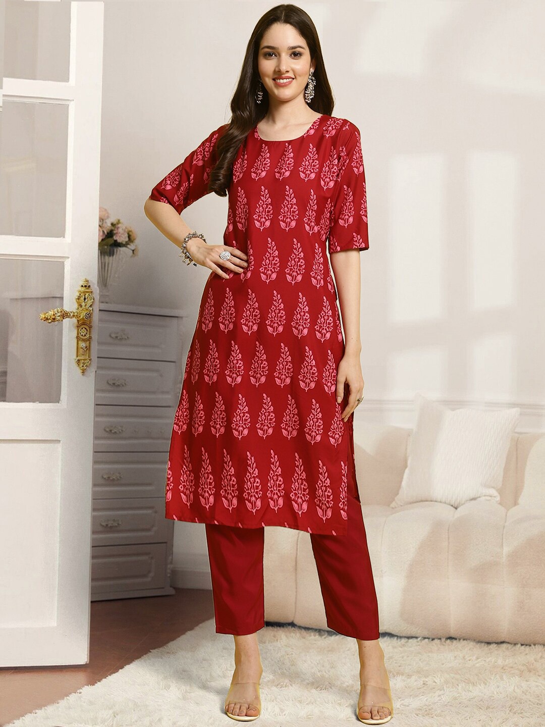 

7Threads Ethnic Motifs Printed Kurta With Trouser, Red