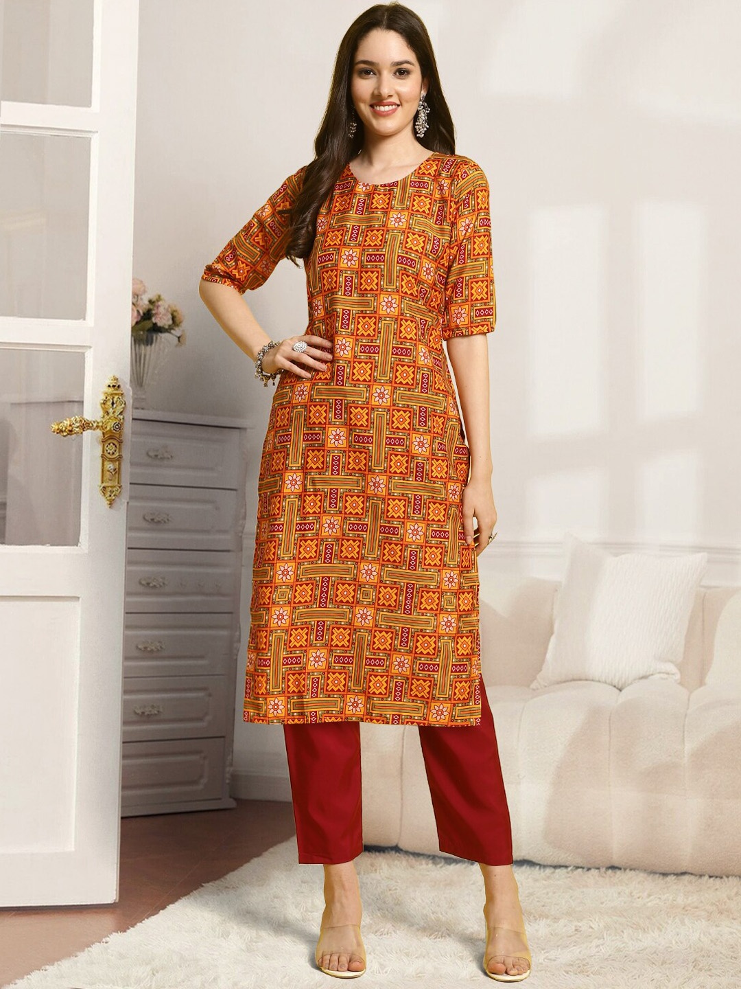 

7Threads Ethnic Motifs Printed Round Neck Straight Kurta With Trousers, Orange