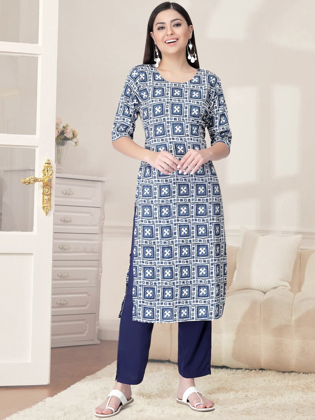 

7Threads Ethnic Motifs Printed Straight Kurta with Trouser, Navy blue