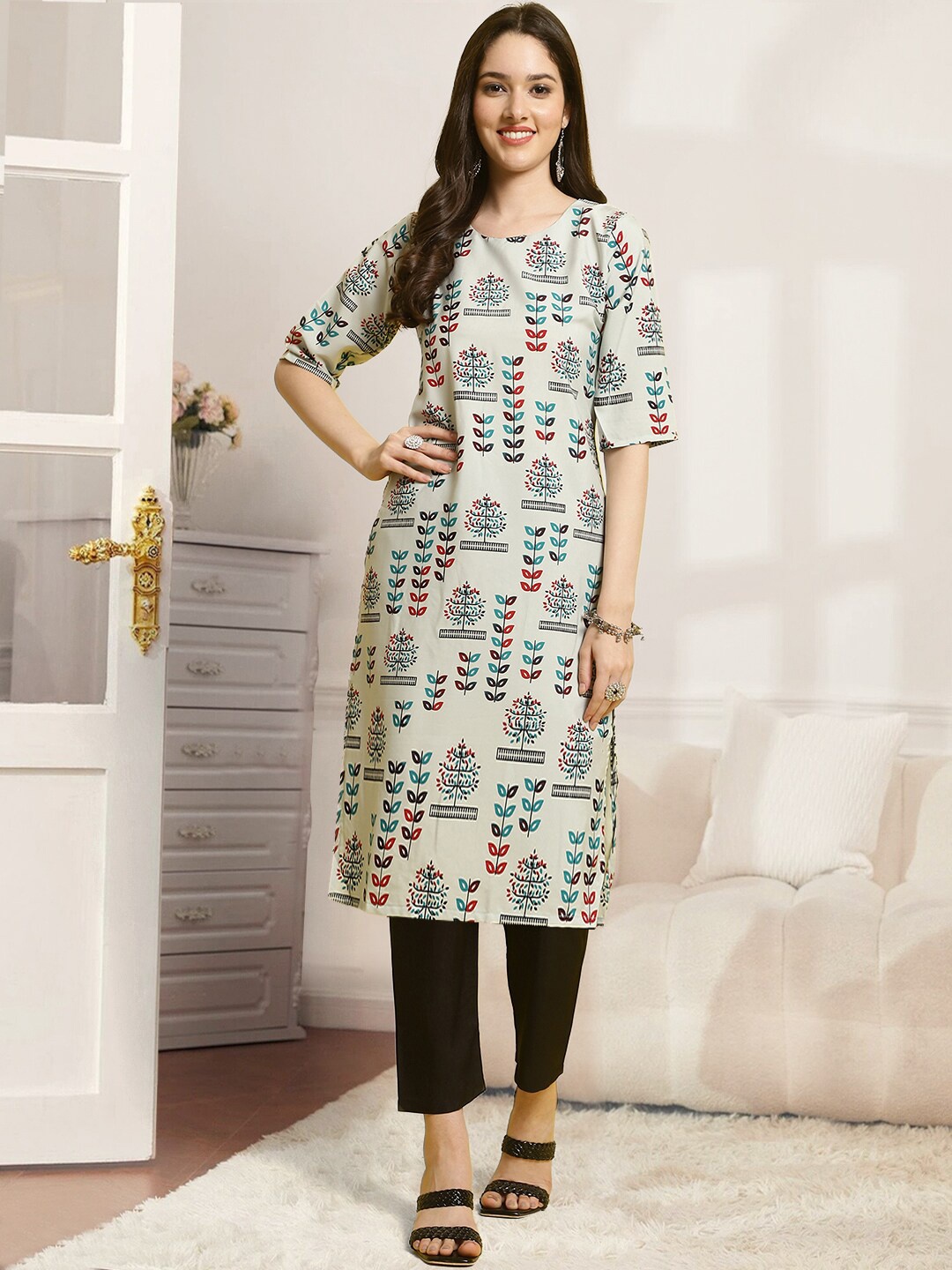 

7Threads Floral Printed Straight Kurta with Trousers, Grey