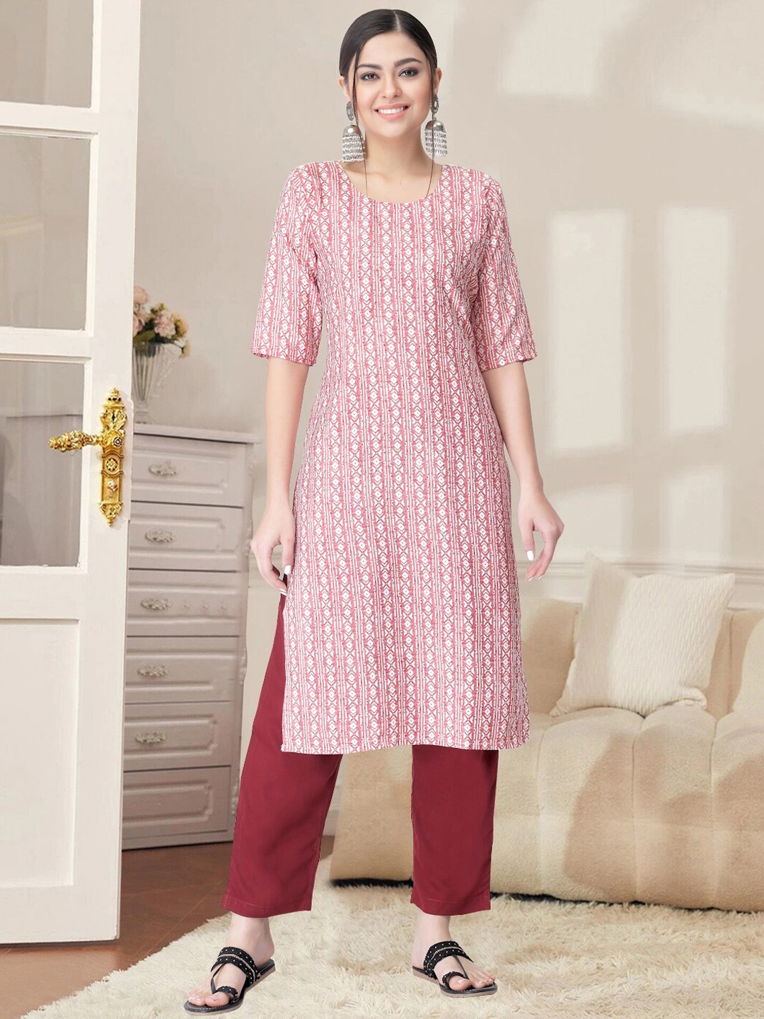 

7Threads Ethnic Motifs Printed Kurta with Palazzos, Pink
