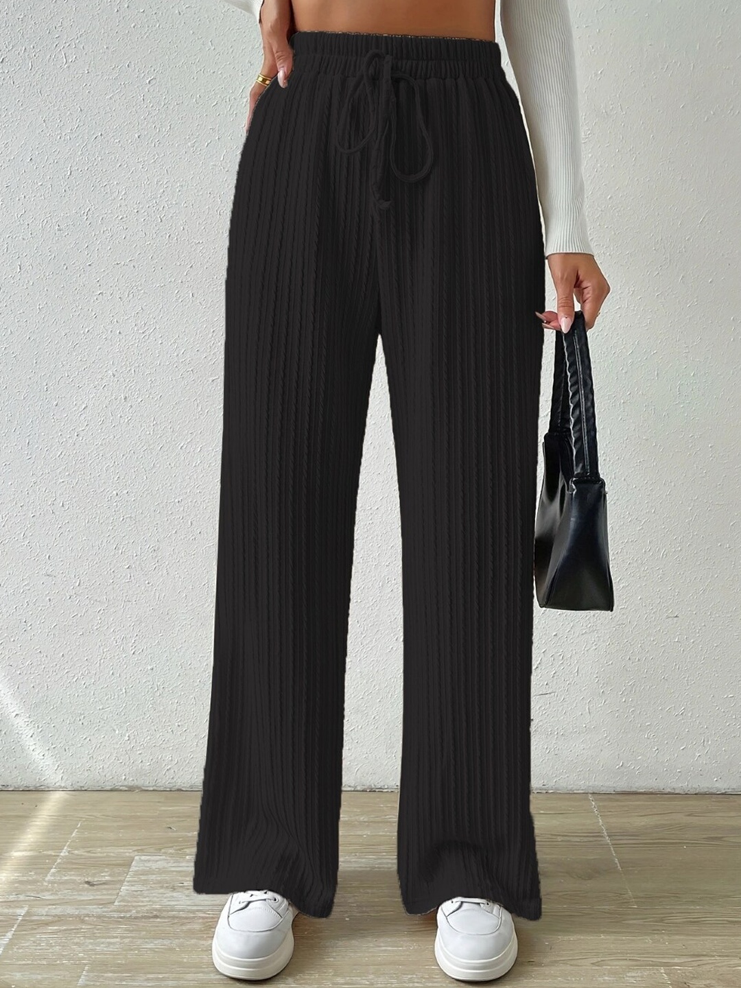

Stylecast X KPOP Women Parallel Trouser, Black
