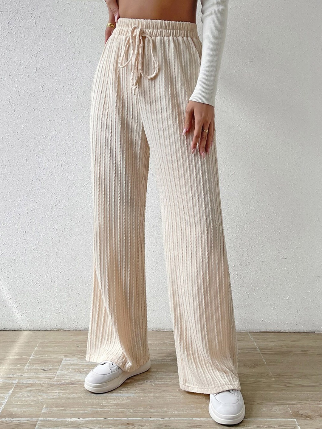 

Stylecast X KPOP Women Striped Original Trouser, Cream