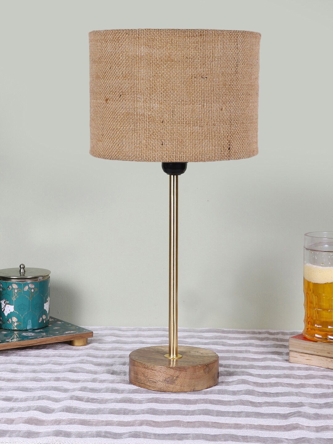 

Devansh Unisex Beige and GoldToned Wooden Cylinderical Table Lamp