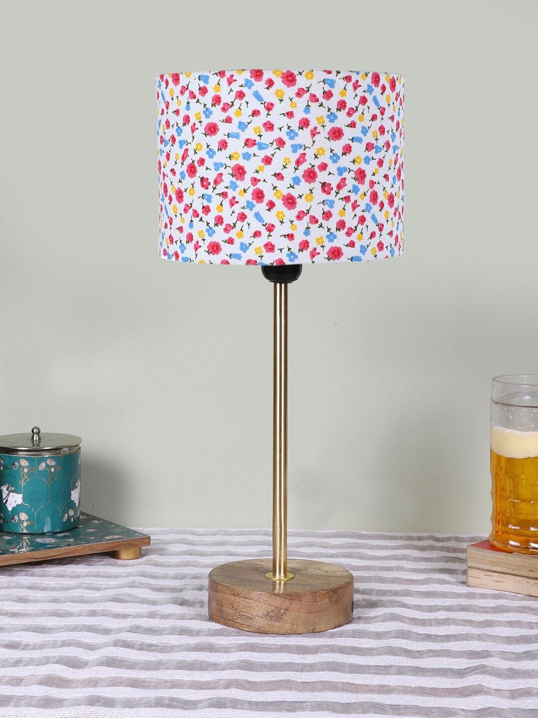 

Devansh White & Pink Printed Cylinder Shaped Wooden Contemporary Table Lamp