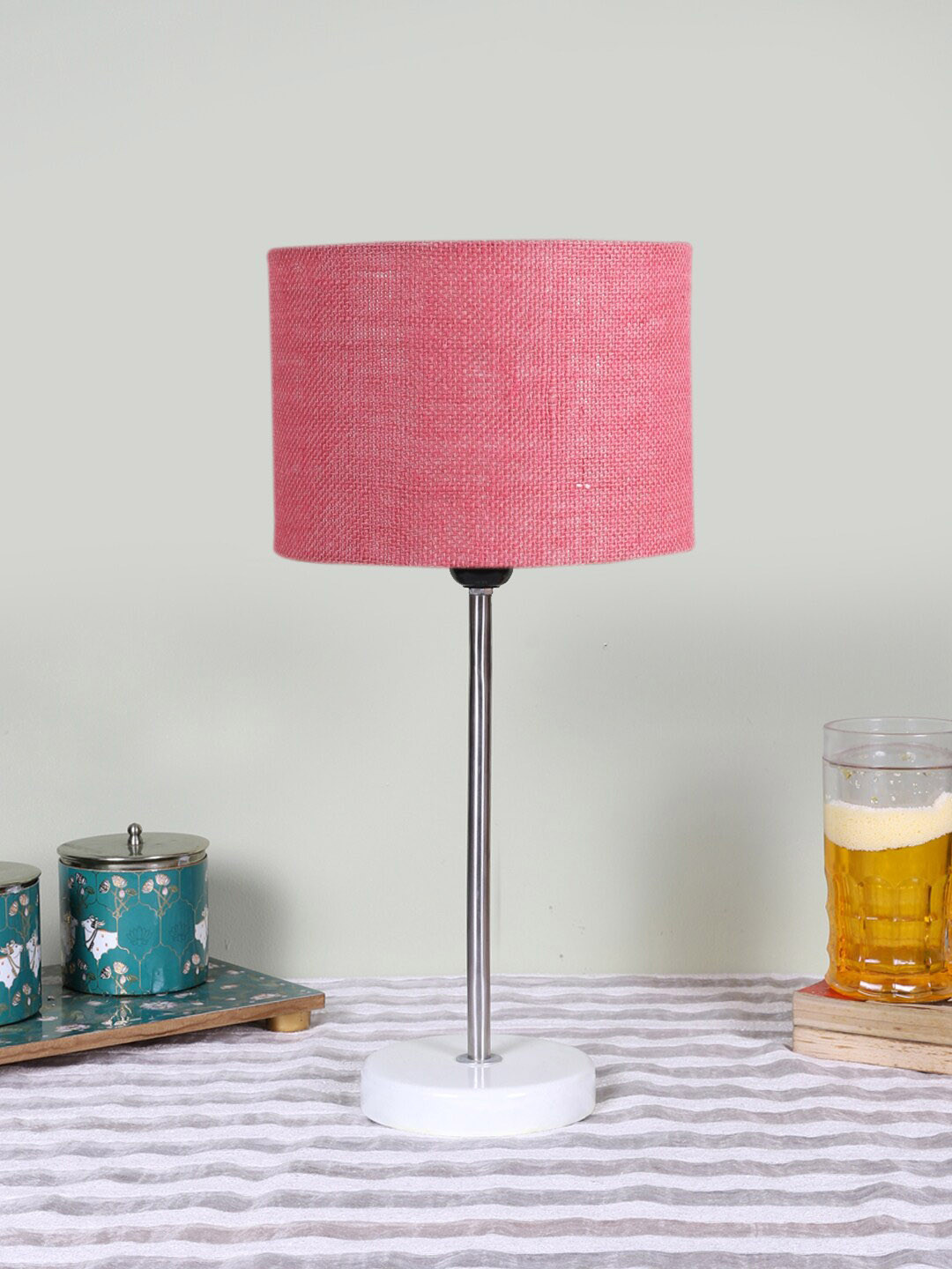 

Devansh Pink Wooden Cylinderical Table Lamps