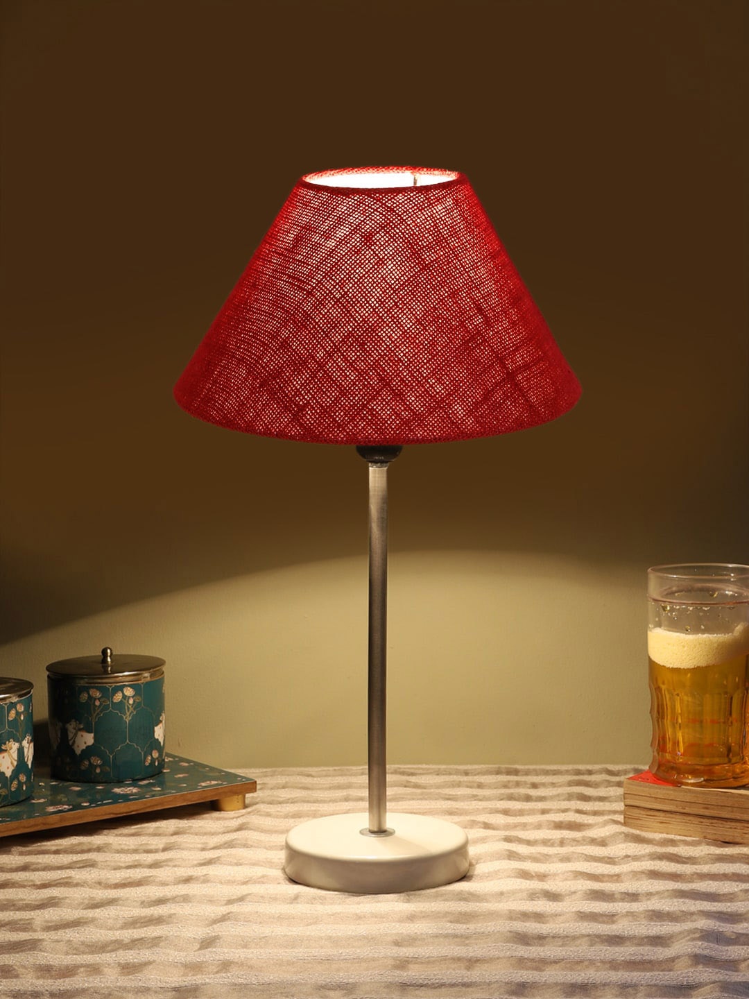 

Devansh Maroon Wooden & Cotton Frustum Contemporary Table Lamp