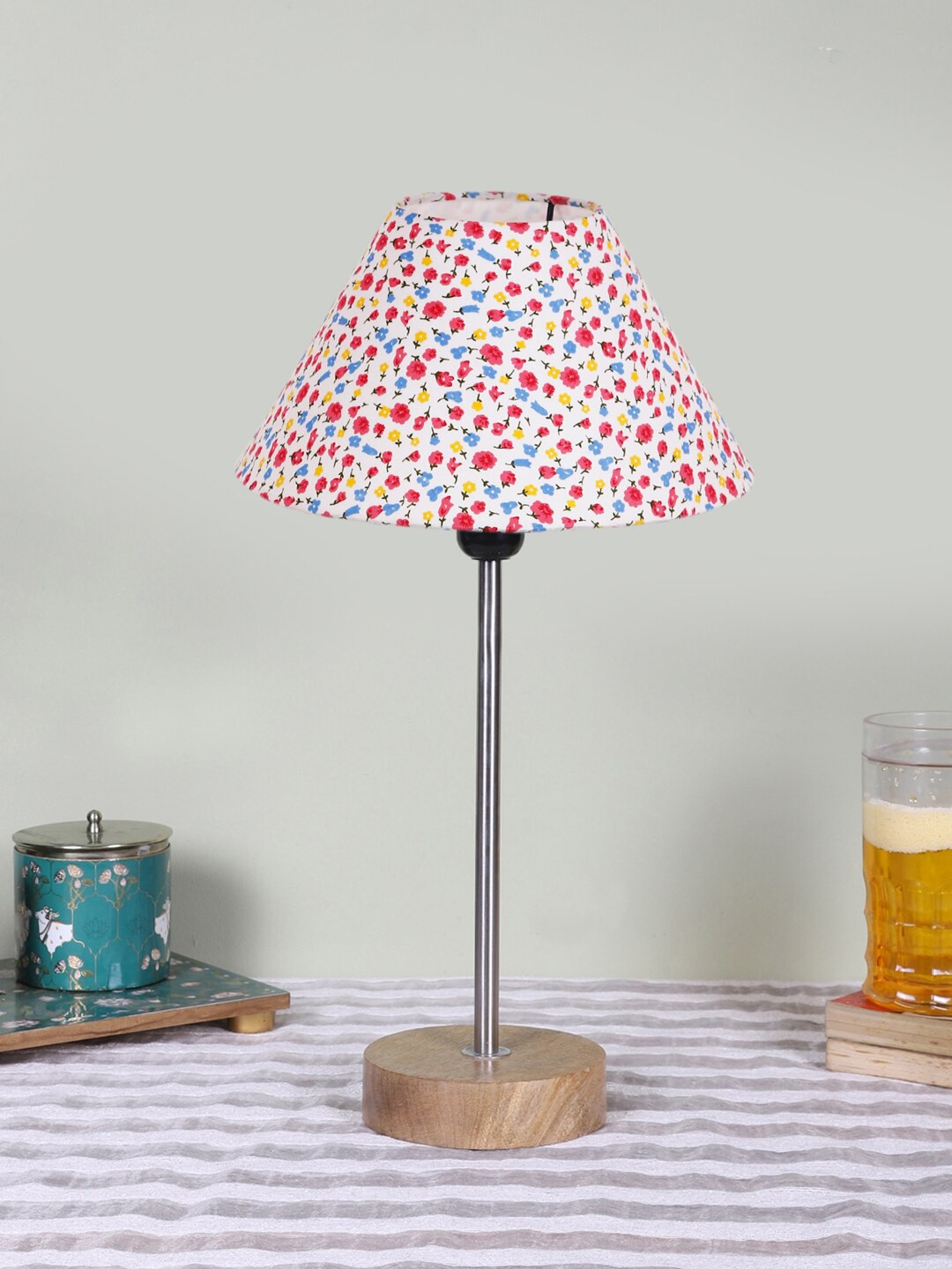 

Devansh White Printed Wood & Cotton Frustum Contemporary Table Lamp