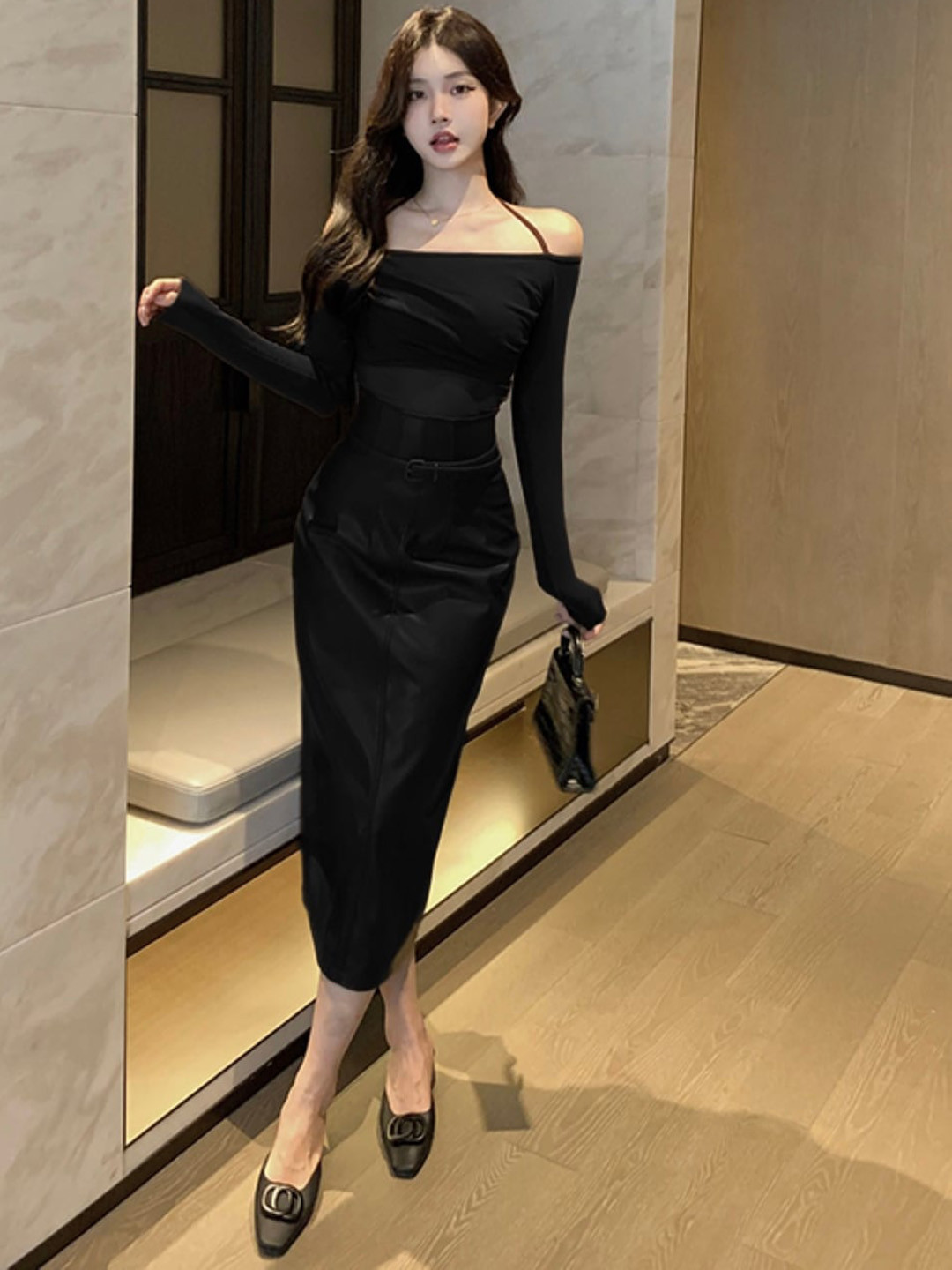 

Stylecast X KPOP Black Straight Maxi Slip-On Skirt
