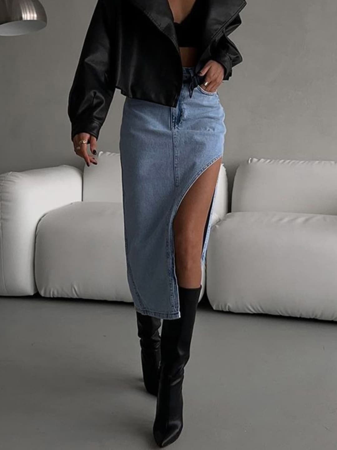 

Stylecast X KPOP Blue Washed Denim Thigh-Slit A-Line Midi Skirt
