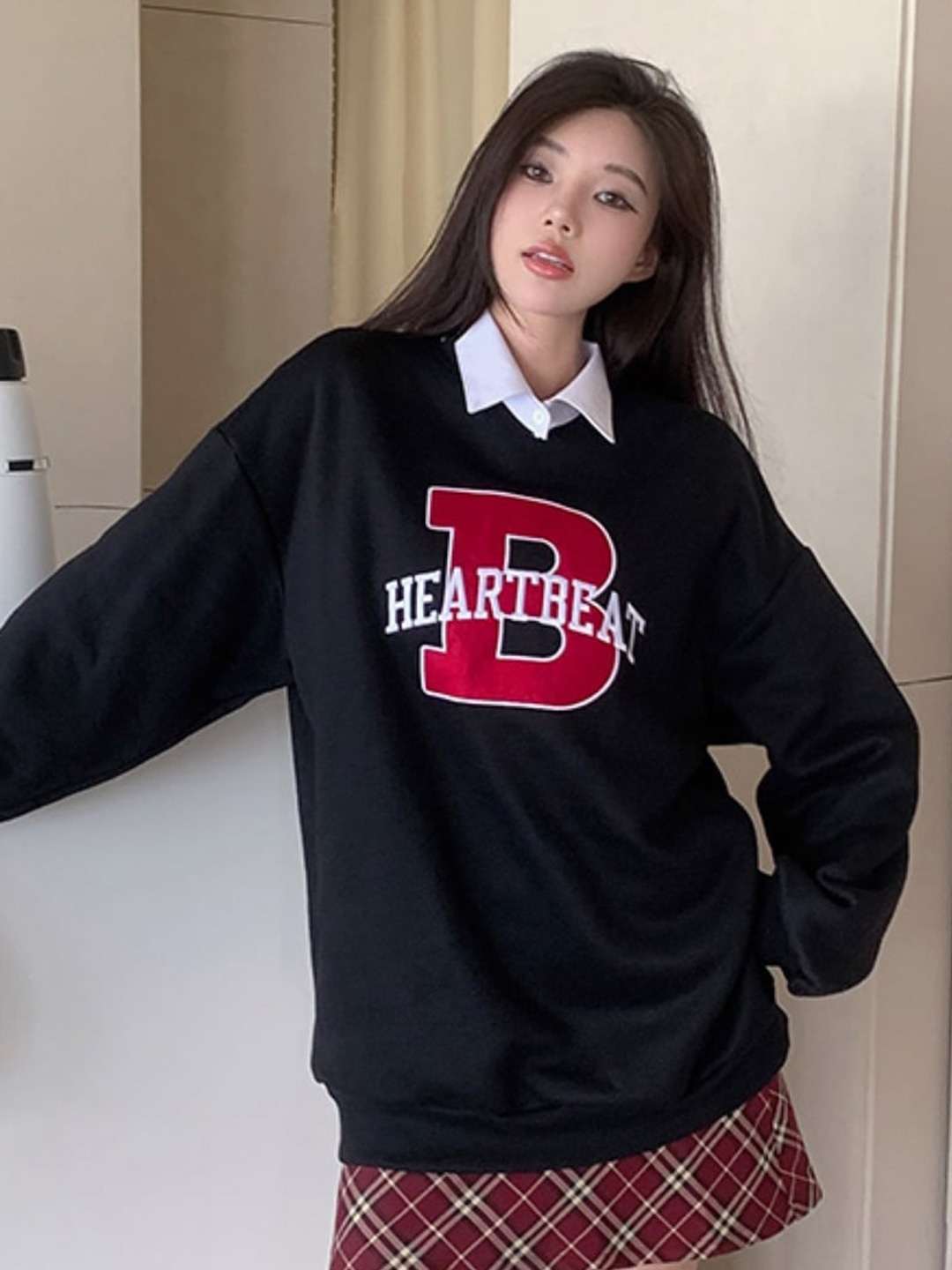 

Stylecast X KPOP Typography Printed Sweatshirt, Black