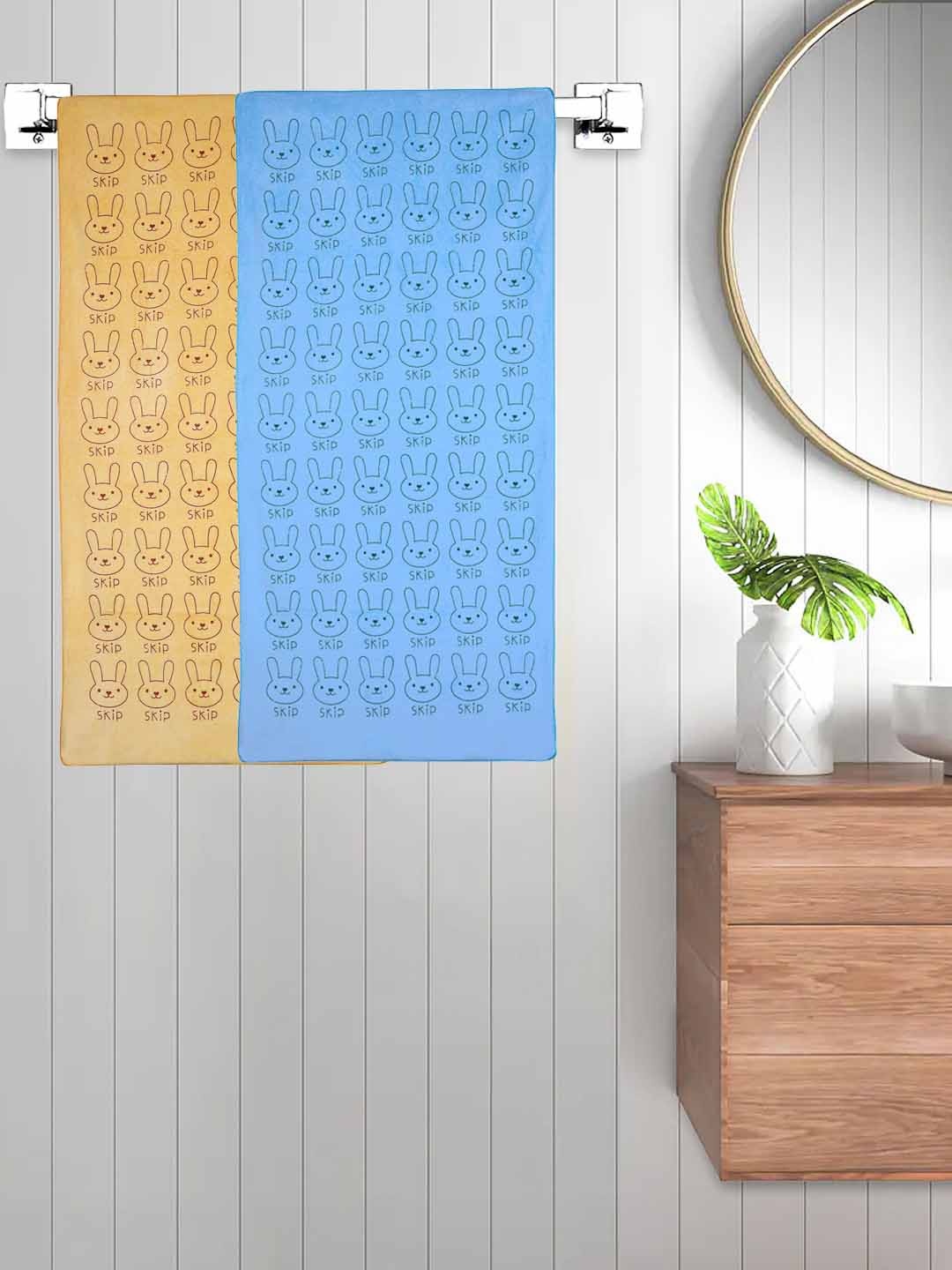 

FABINALIV Kids Blue 2 Pieces Cartoon Printed 300 GSM Cotton Bath Towels