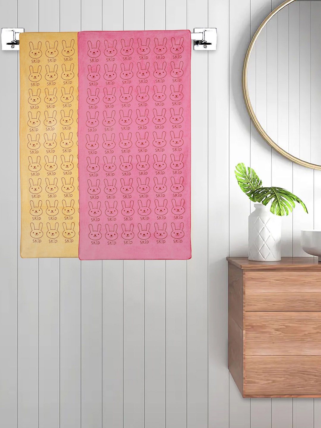 

FABINALIV Kids Pink 2 Pieces Cartoon Printed 300 GSM Cotton Bath Towels